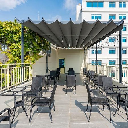 Edoya Hotel Dong Khoi Хошимин Экстерьер фото