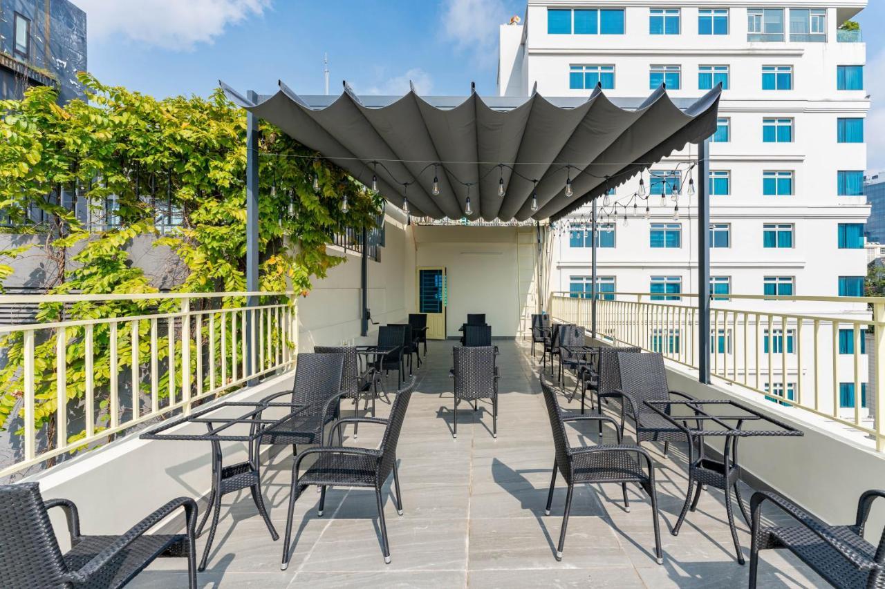 Edoya Hotel Dong Khoi Хошимин Экстерьер фото